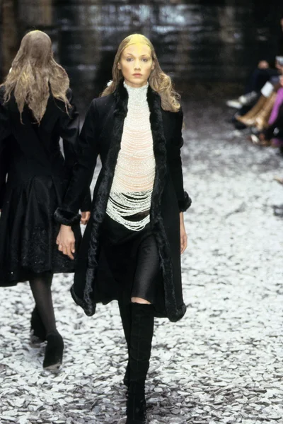 Look 54
